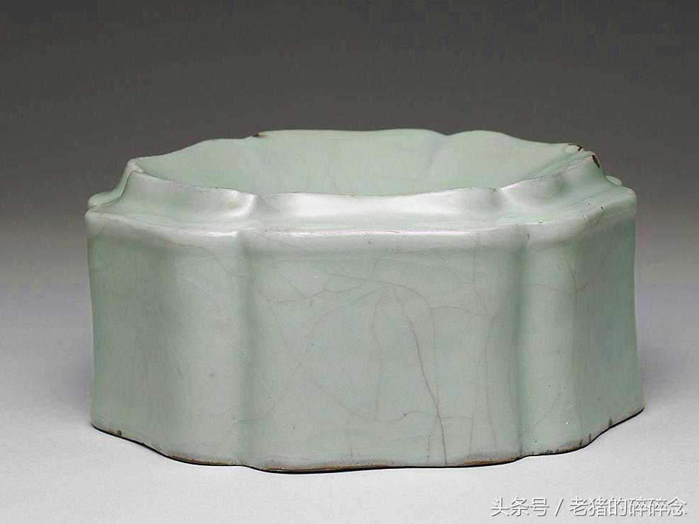 盘点台北国立故宫博物院的国宝珍瓷之南宋官窑