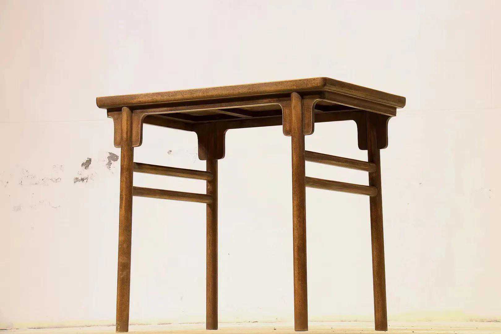 小畫案，榆木画案，刀牙板大画案