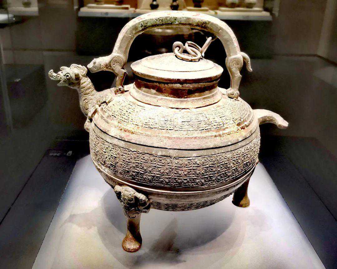 一天一件文物：战国虎梁凤流盉