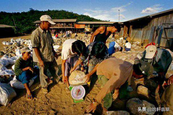 世界上最值钱的一条河—雾露河，遍地流淌着翡翠