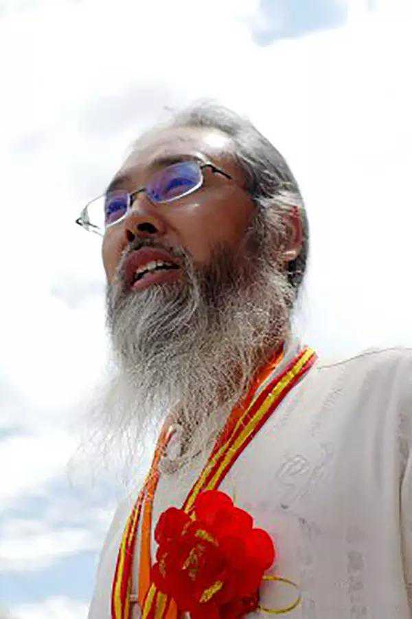 艺术家逯跃松——色彩清雅 意境空灵