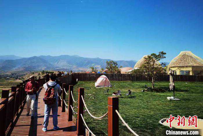 台湾媒体“看”甘肃：多媒体讲述西部农村新发展