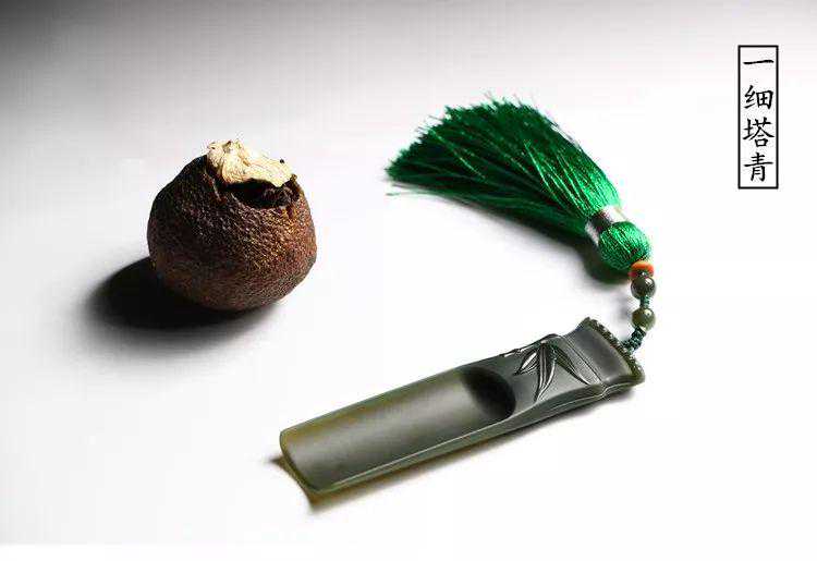 和田玉中的"黑羊脂"——塔青