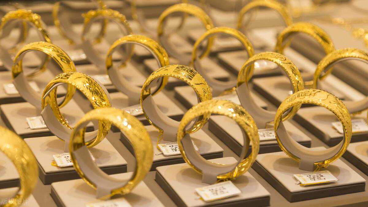 黄金750是假黄金吗黄金上刻有jds是什么意思