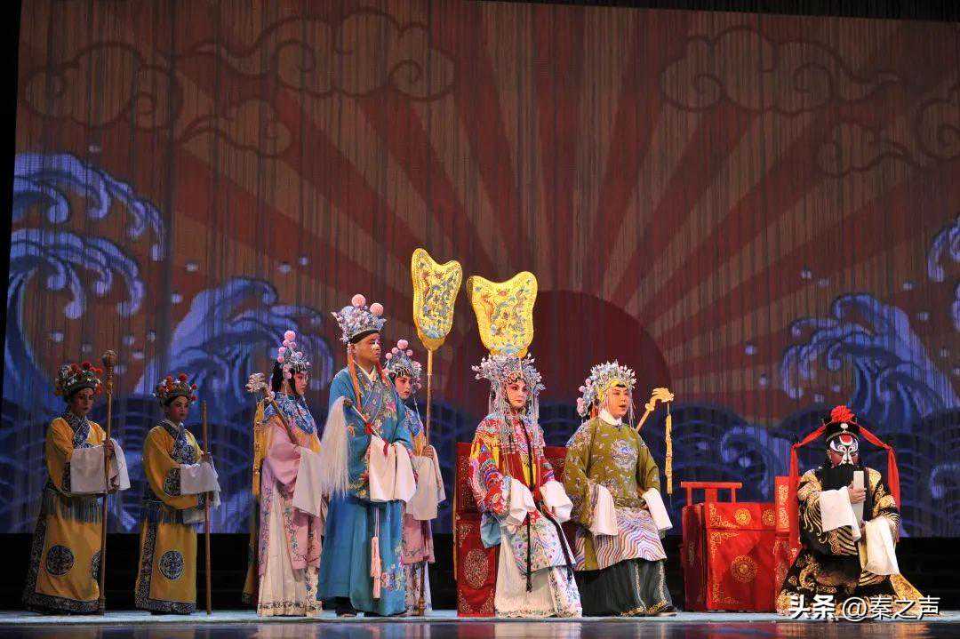 “戏曲也较真儿”之笏板，你该出现在哪里？