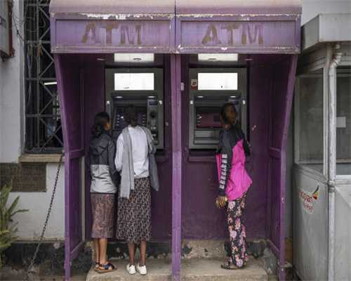 嬉戏打闹、玩手机……孩子眼健康的“安全锦囊”快收藏｜寒假健康提示