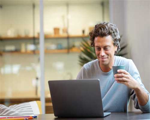 “收藏陷阱”盯上老人理财 逼单磨单砸单榨干老年人